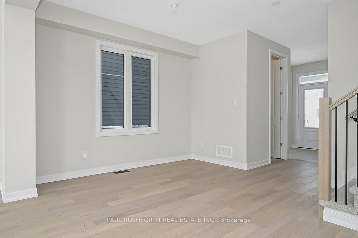 Photo 10 of 533 Oldenburg Avenue, Ottawa, Btwn Franktown Rd. & Fallowfield Rd. — HOMEH