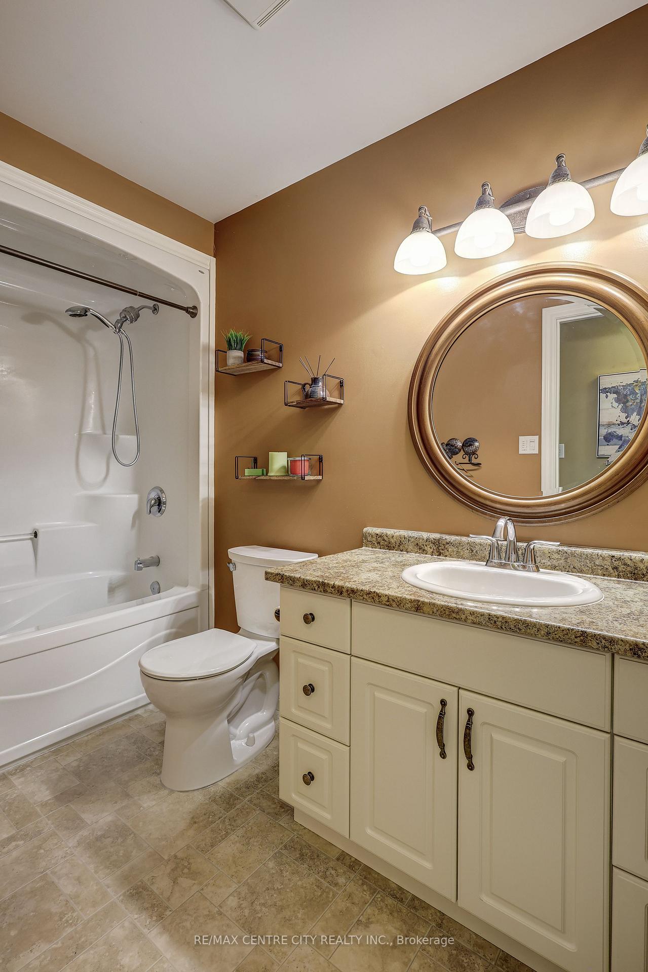 Photo 29 of 73 Greenway Boulevard, St. Thomas — HOMEH