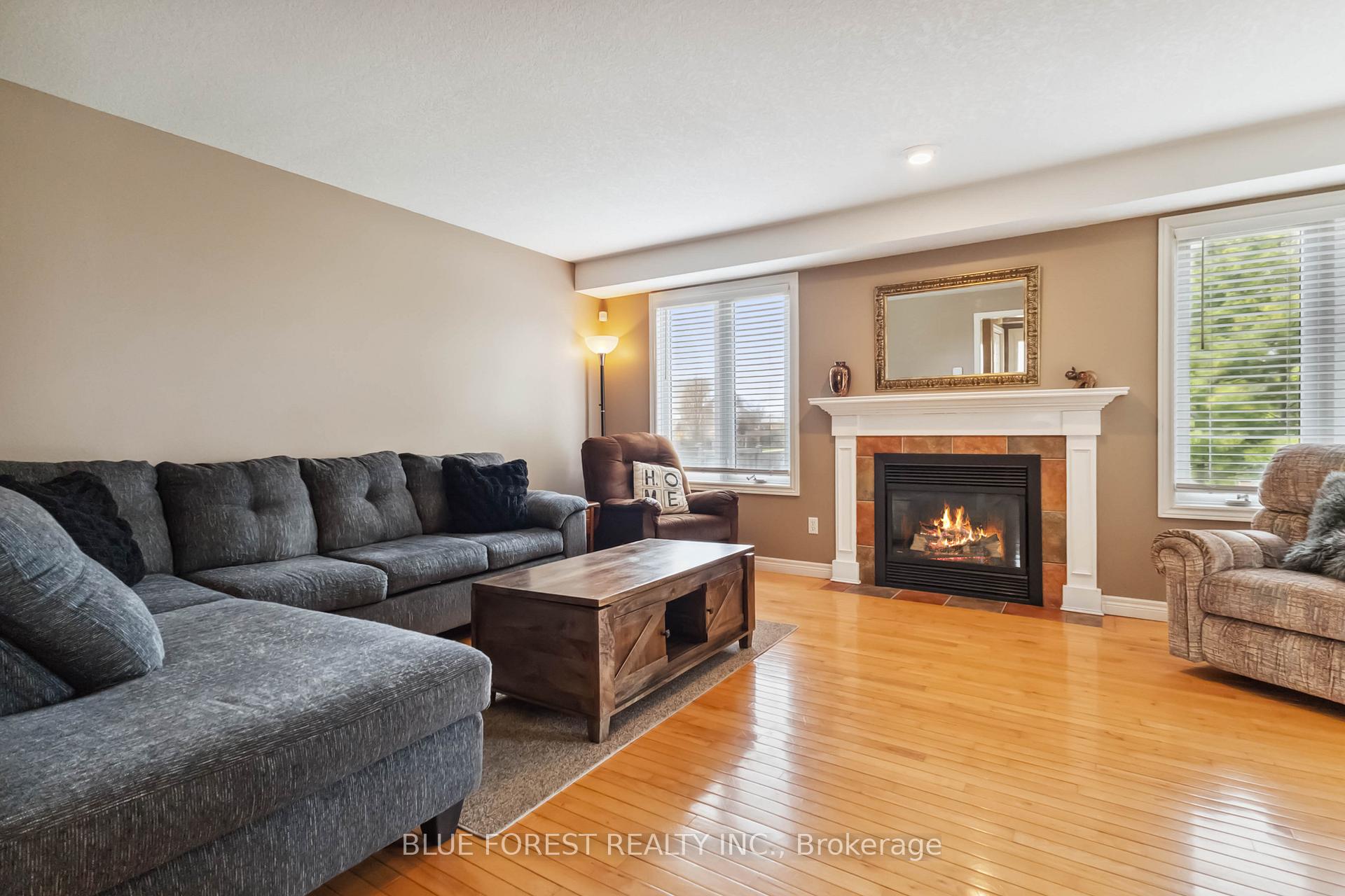 Photo 5 of 1 Riverbank Drive, St. Thomas — HOMEH