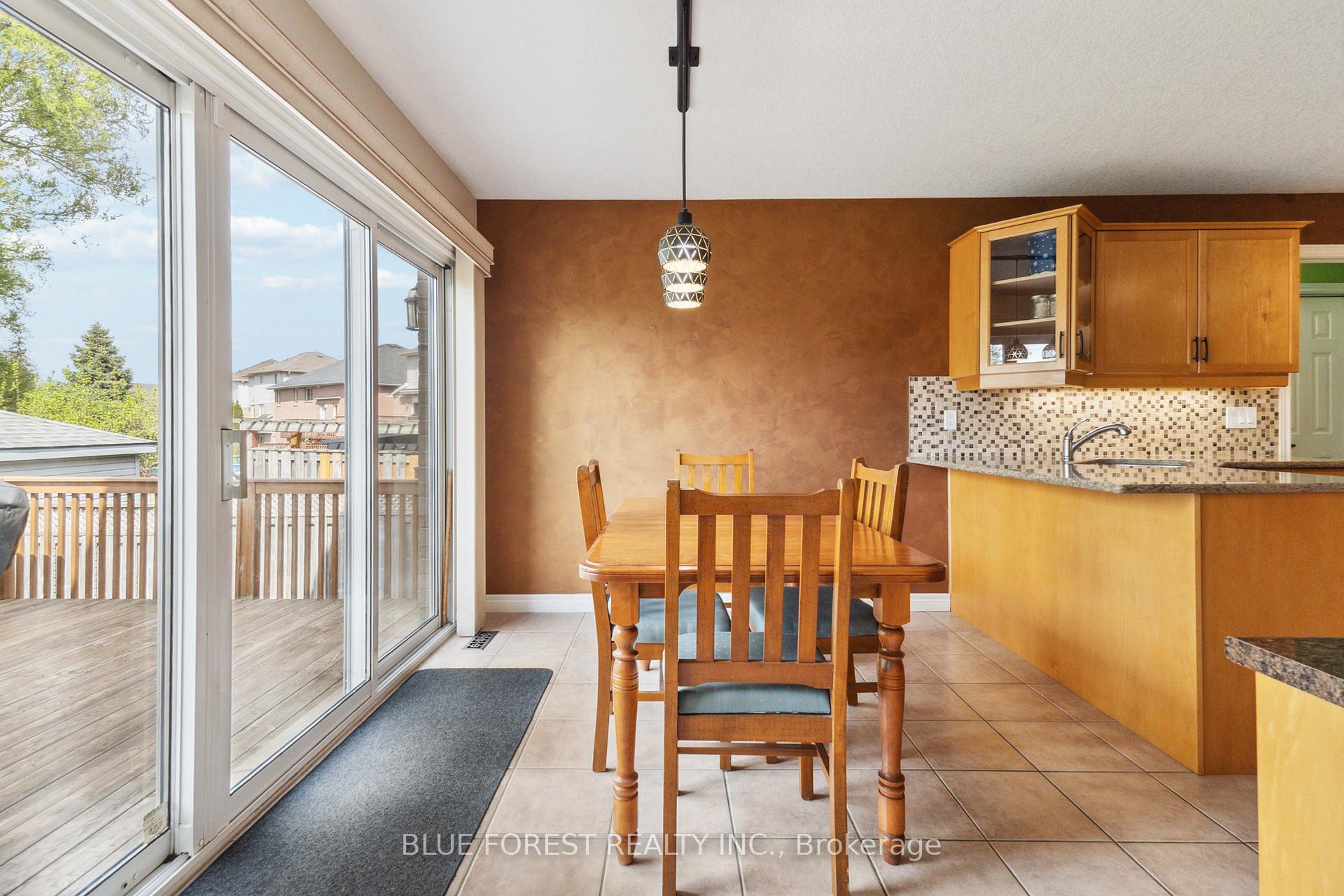 Photo 7 of 1 Riverbank Drive, St. Thomas — HOMEH