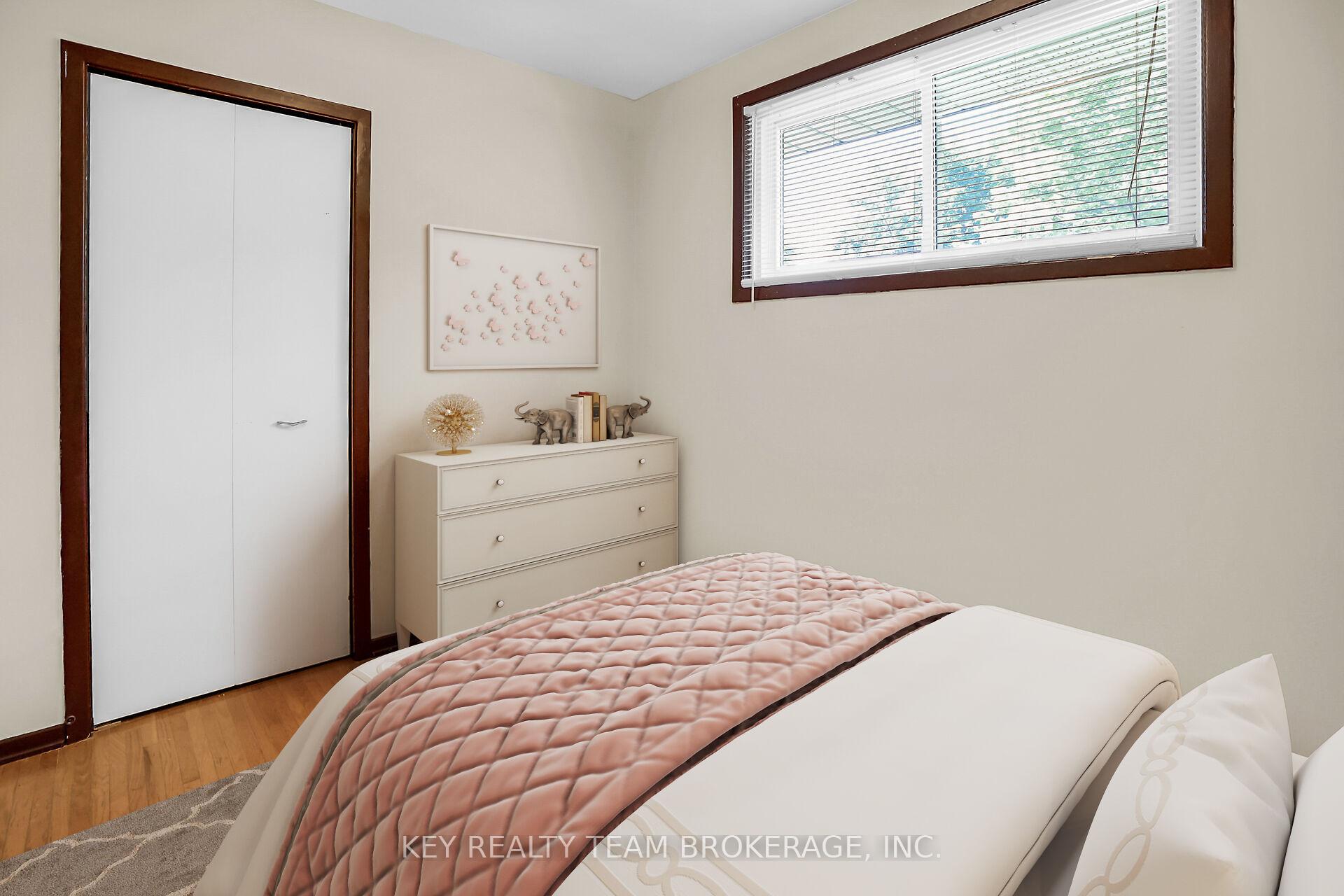 Photo 25 of 20 Huntley Crescent, St. Catharines, Carlton/Bunting — HOMEH