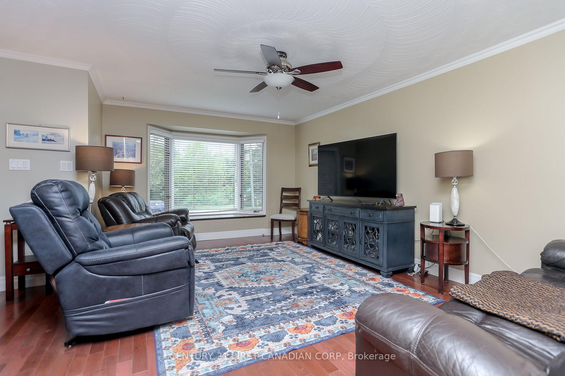 Photo 6 of 168 Forest Avenue, St. Thomas — HOMEH