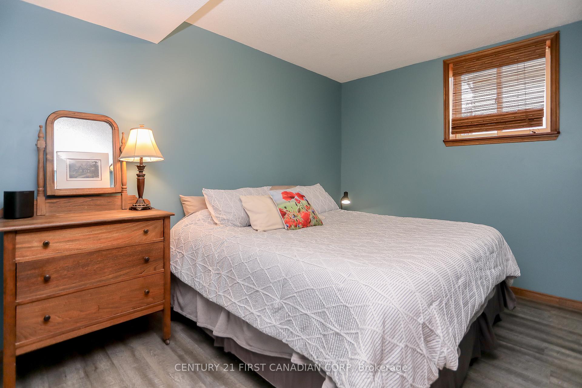 Photo 24 of 168 Forest Avenue, St. Thomas — HOMEH
