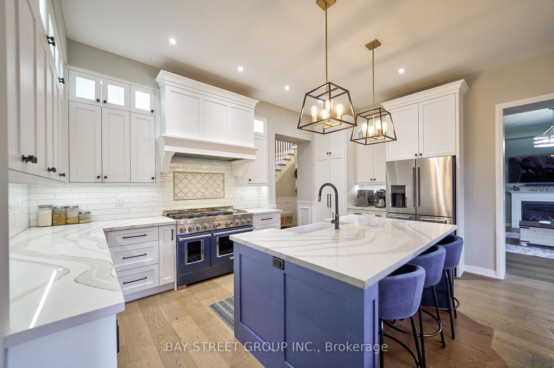 Photo 7 of 17 Thompson Way, Springwater, Centre Vespra — HOMEH