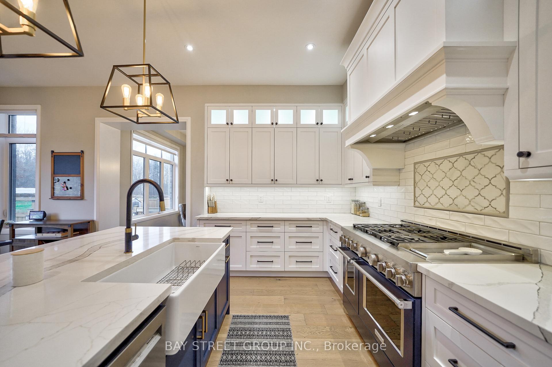 Photo 9 of 17 Thompson Way, Springwater, Centre Vespra — HOMEH
