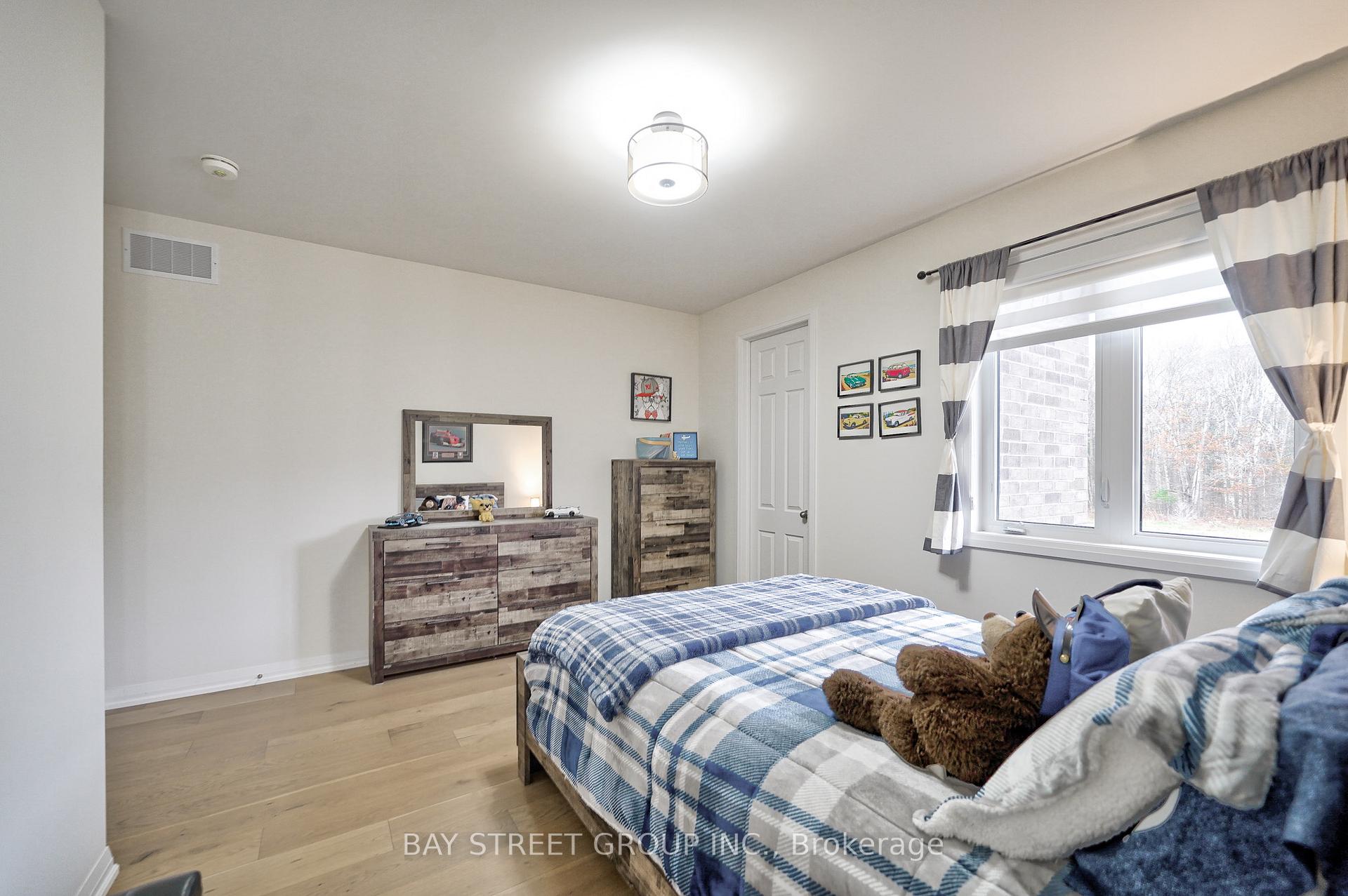 Photo 29 of 17 Thompson Way, Springwater, Centre Vespra — HOMEH