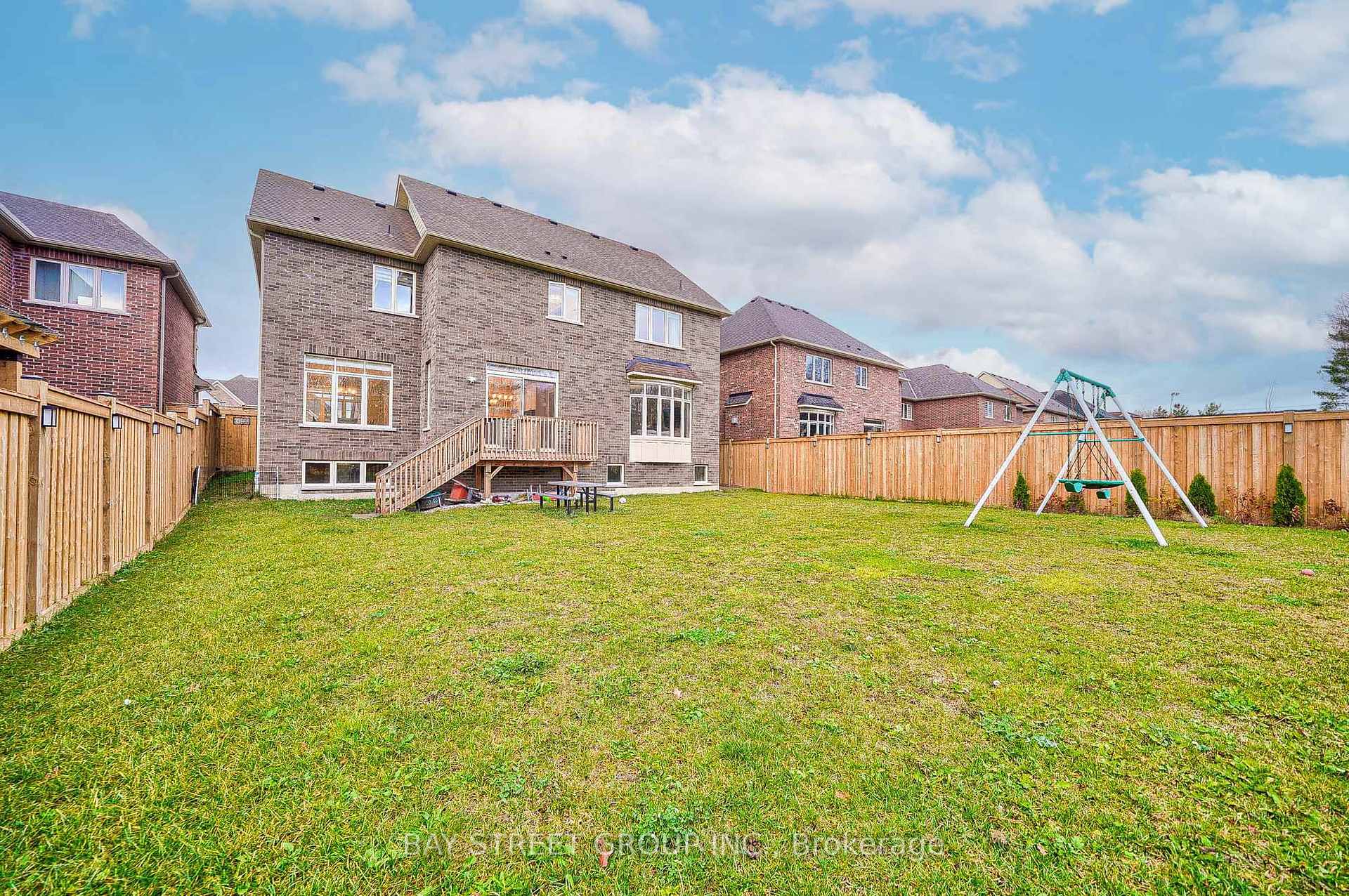 Photo 38 of 17 Thompson Way, Springwater, Centre Vespra — HOMEH