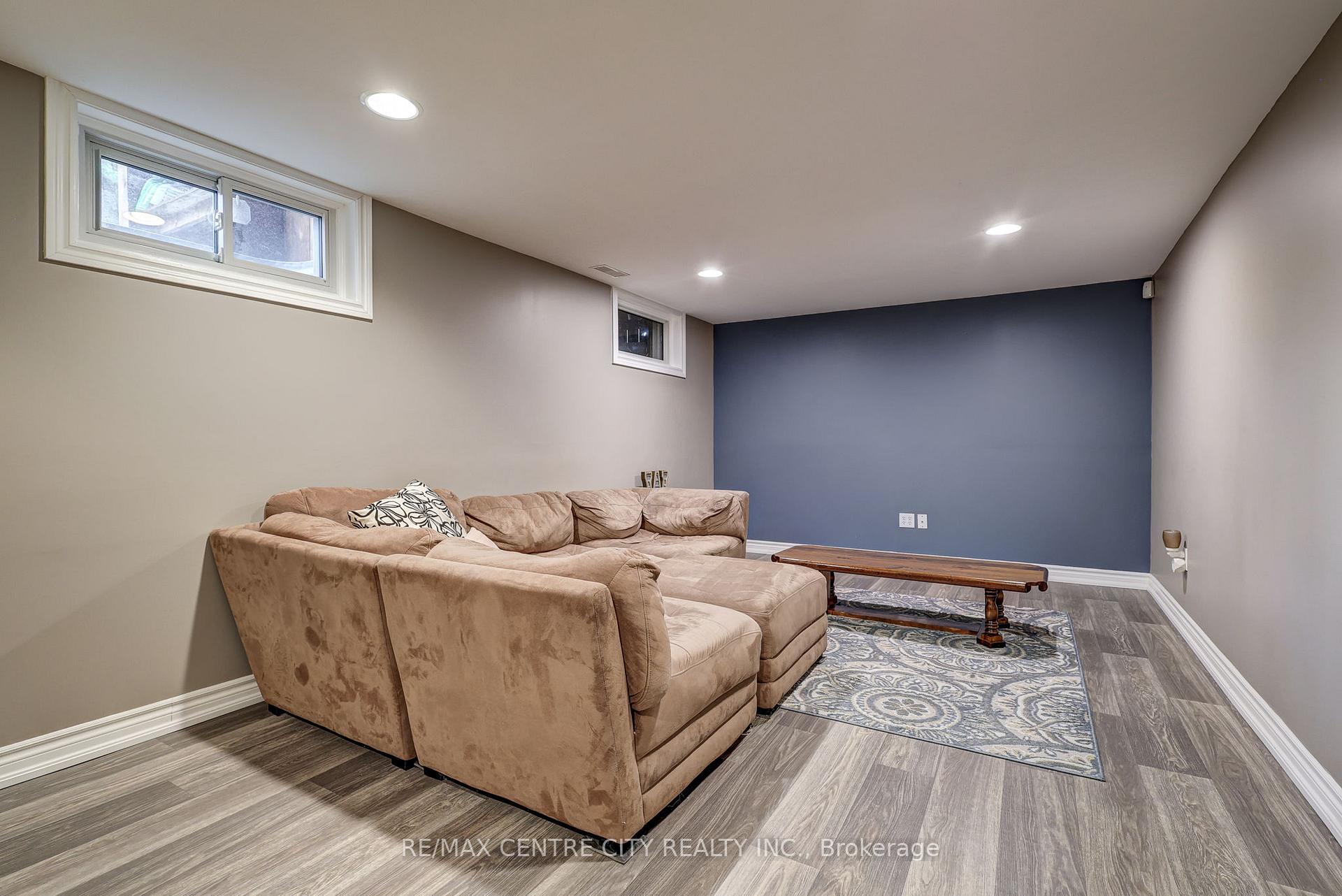 Photo 25 of 182 Chestnut Street, St. Thomas — HOMEH
