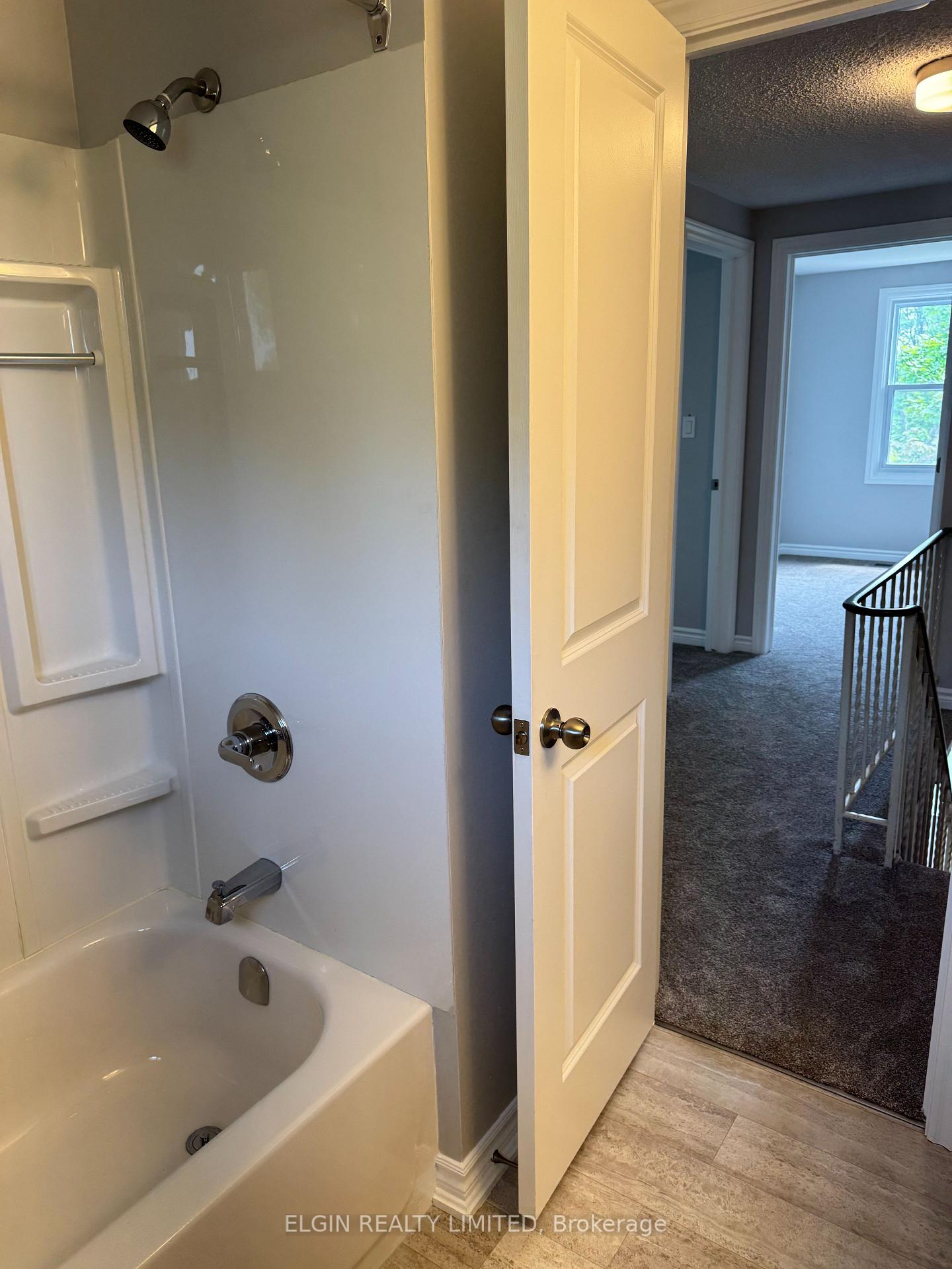 Photo 18 of 39 Vanier Place, St. Thomas — HOMEH