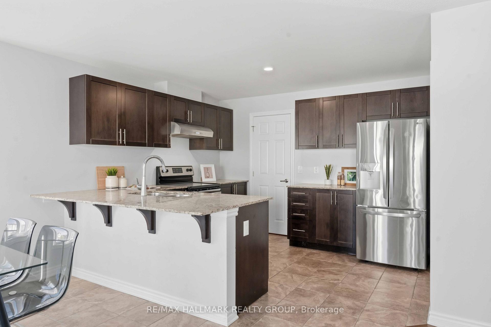 Photo 17 of 730D Maloja Way, Ottawa, Stittsville (North) — HOMEH