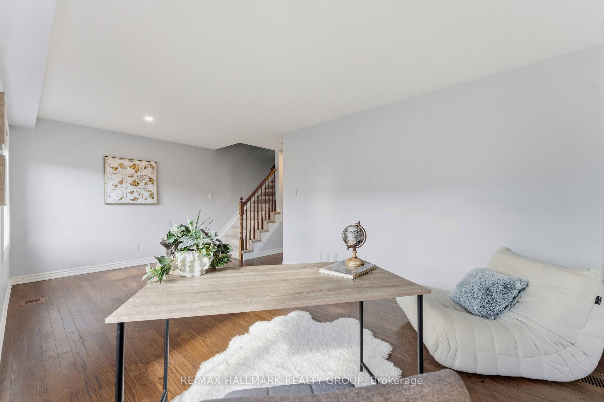 Photo 22 of 730D Maloja Way, Ottawa, Stittsville (North) — HOMEH