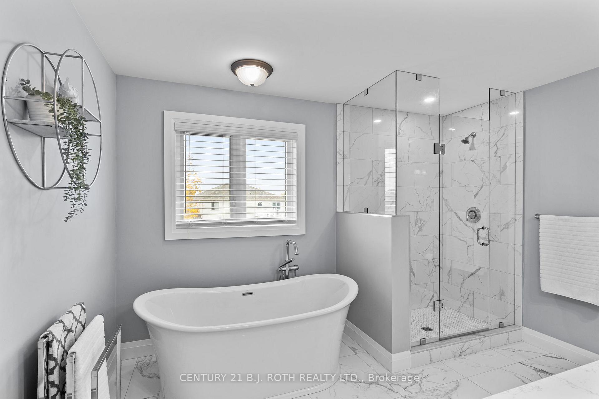 Photo 17 of 20 Rowley Crescent, Springwater, Elmvale — HOMEH
