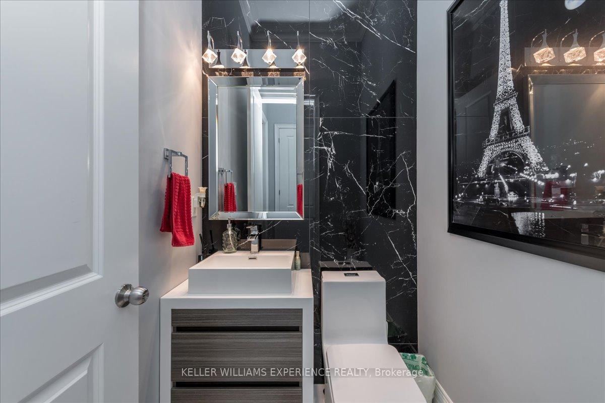 Photo 13 of 1 Curtis Way, Springwater, Centre Vespra — HOMEH