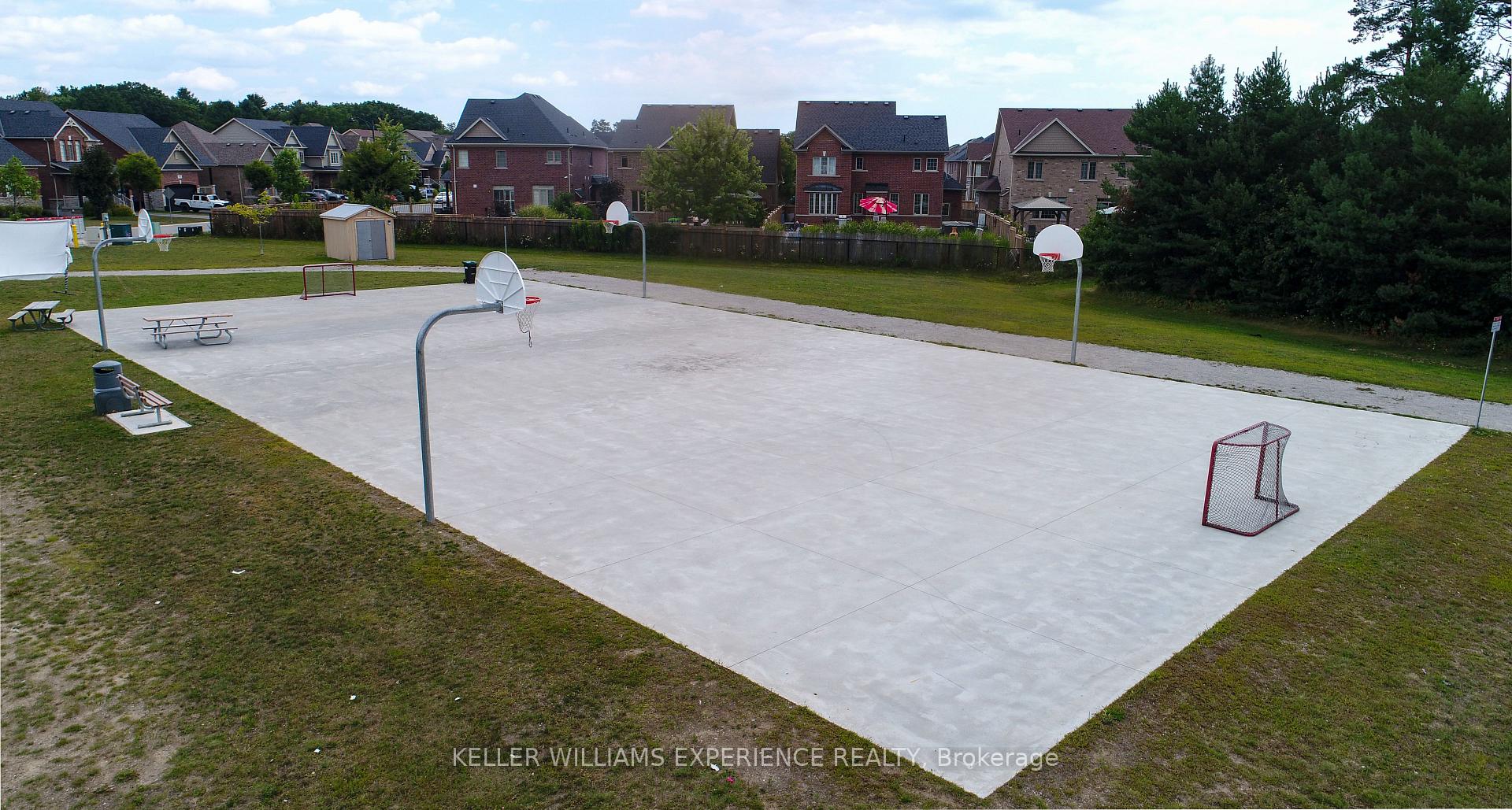 Photo 37 of 1 Curtis Way, Springwater, Centre Vespra — HOMEH