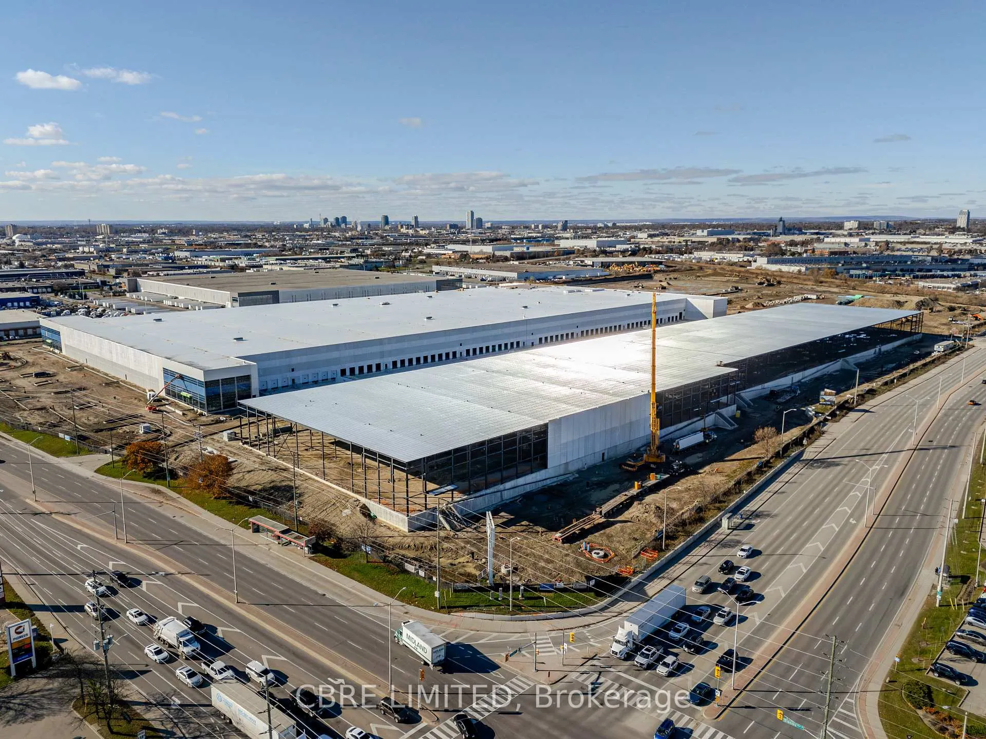 Photo 18 of 2 Muirland Cres, Brampton, Northwood Park — HOMEH