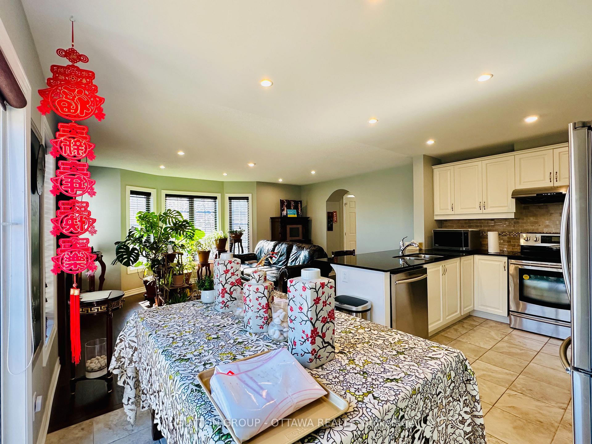 Photo 9 of 701 Maloja Way, Ottawa, Stittsville (North) — HOMEH