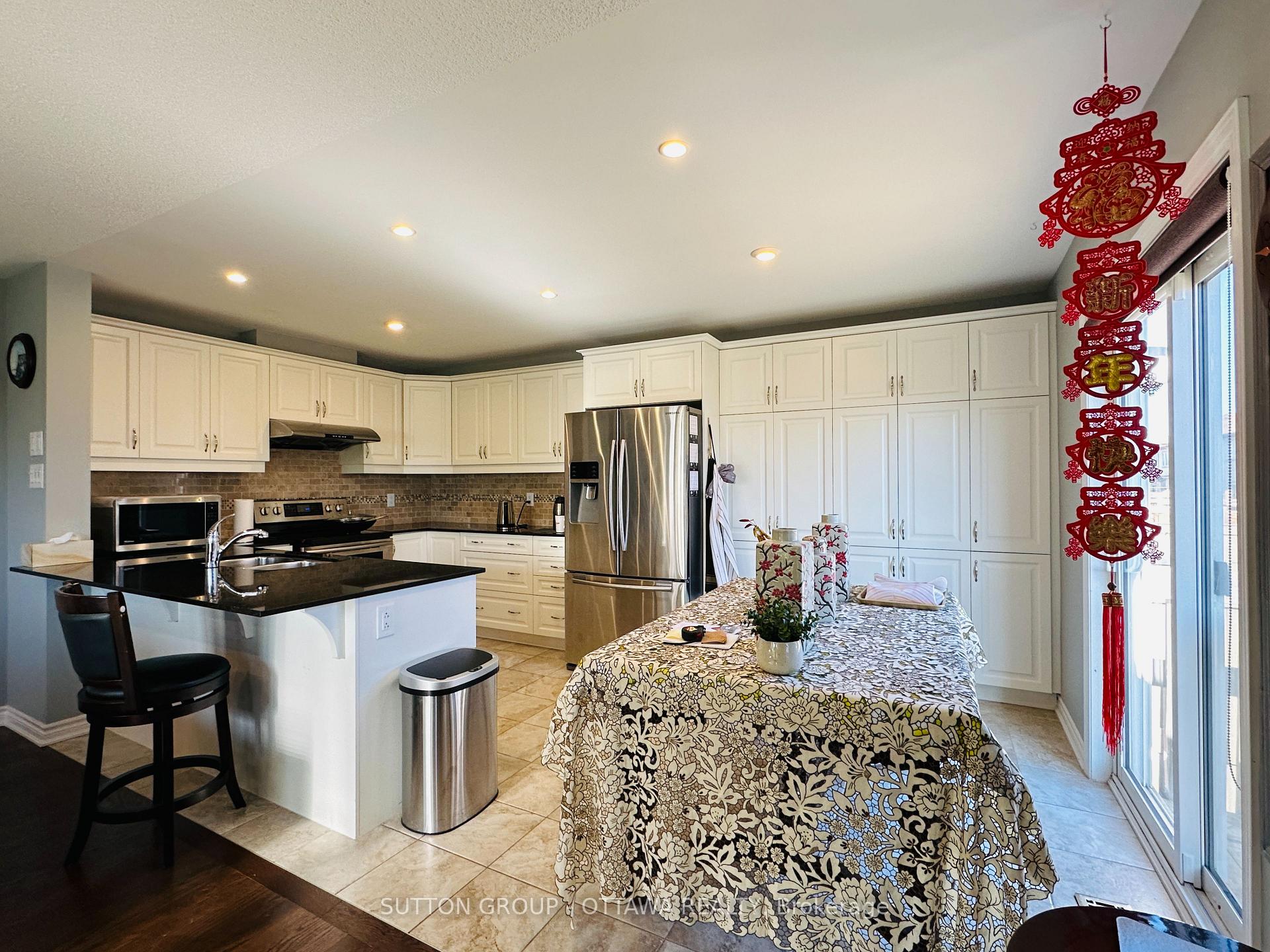 Photo 11 of 701 Maloja Way, Ottawa, Stittsville (North) — HOMEH