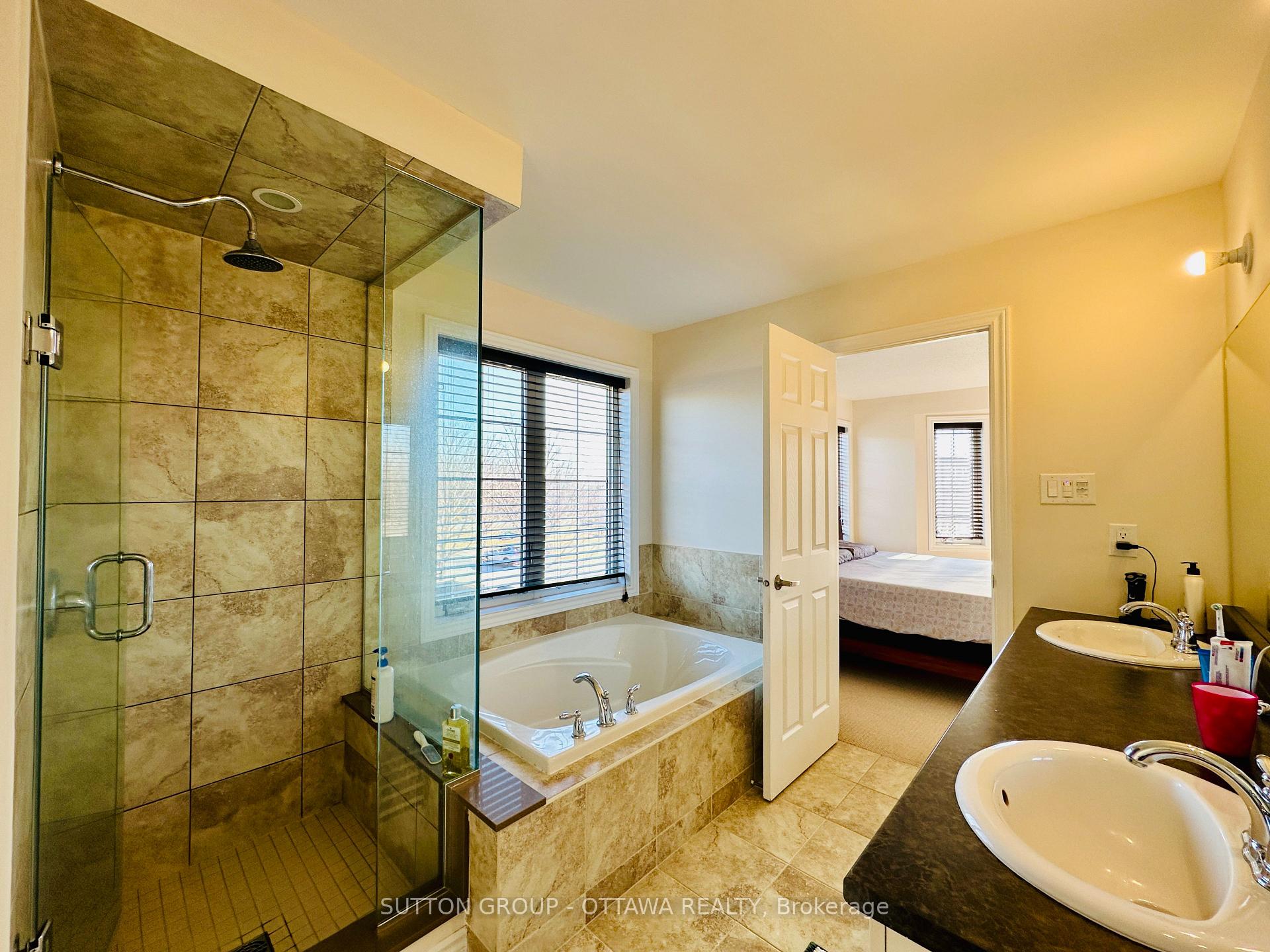Photo 18 of 701 Maloja Way, Ottawa, Stittsville (North) — HOMEH