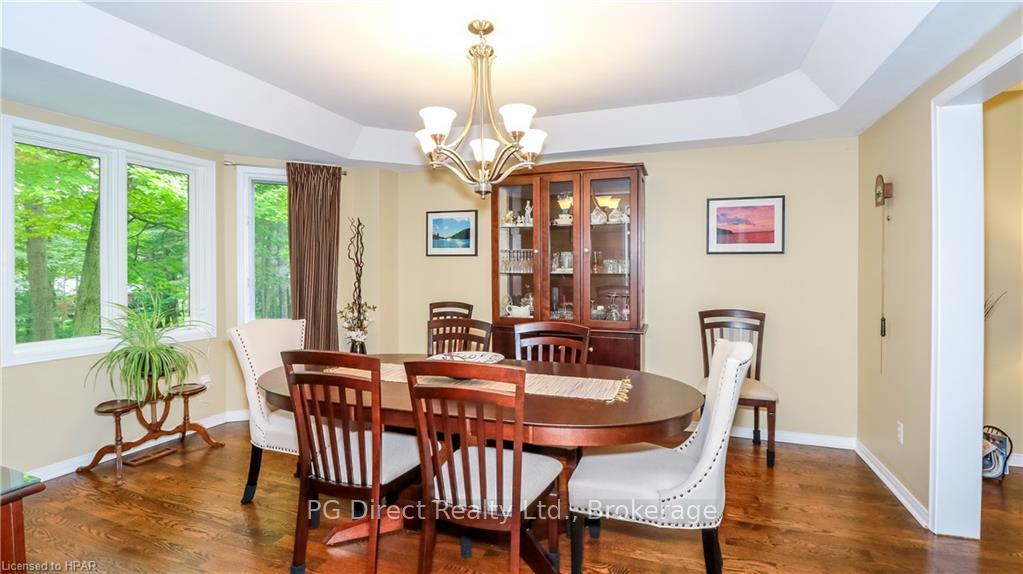 Photo 5 of 17 Alana Drive, Springwater, Centre Vespra — HOMEH