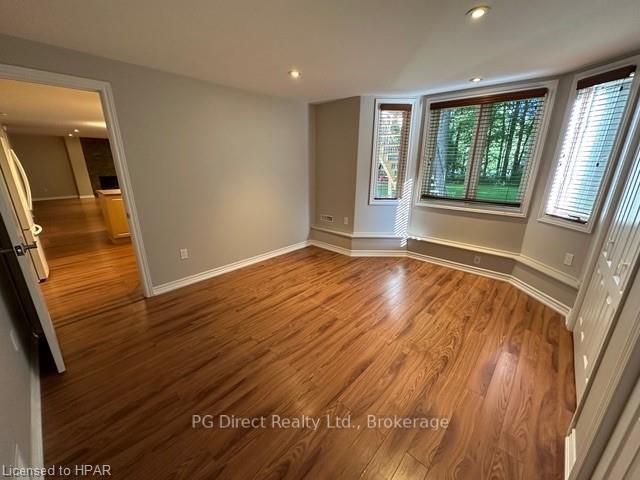 Photo 14 of 17 Alana Drive, Springwater, Centre Vespra — HOMEH