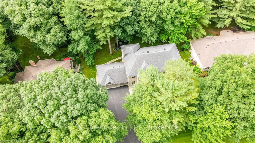 Photo 19 of 17 Alana Drive, Springwater, Centre Vespra — HOMEH