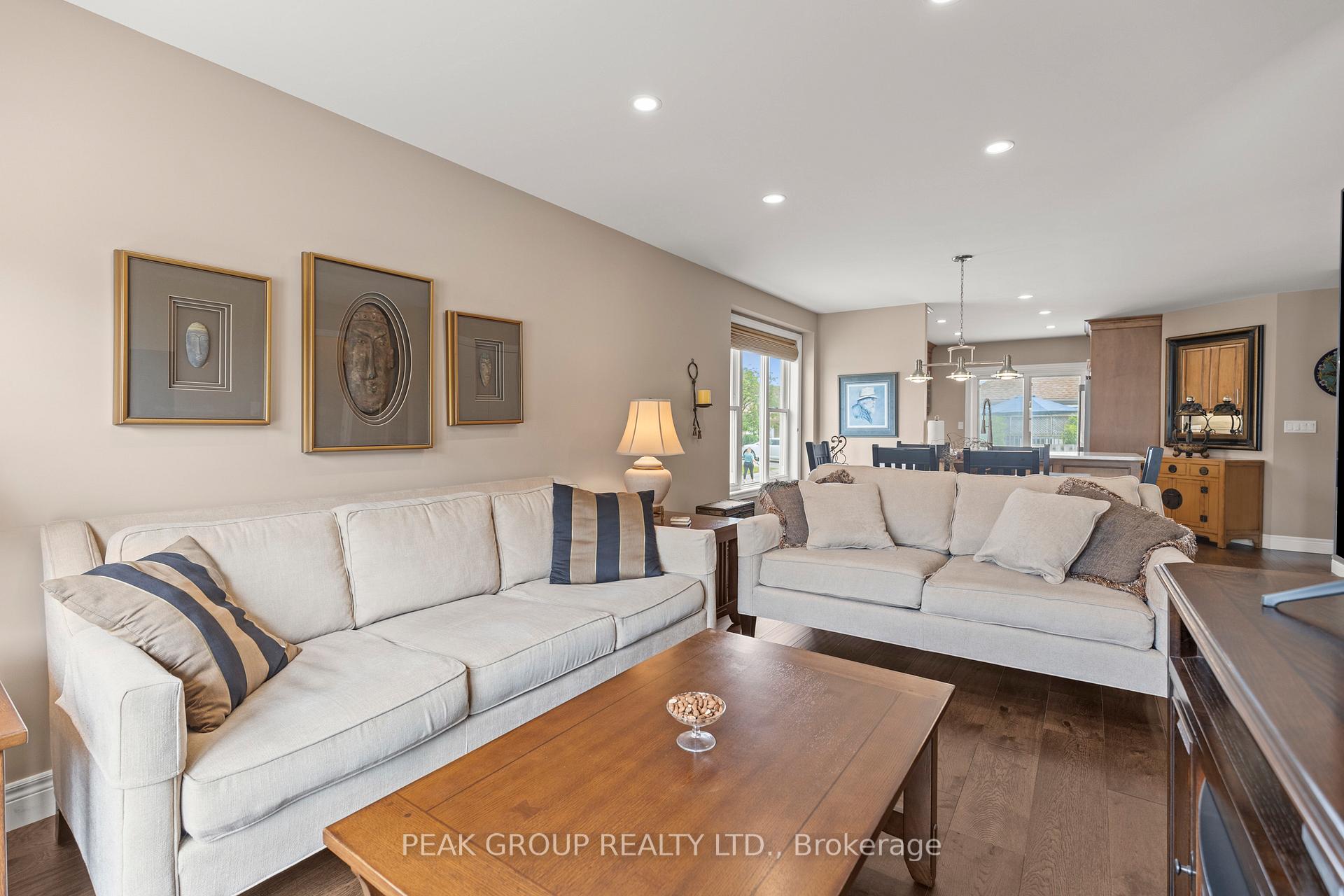 Photo 8 of 4C Wood Street, St. Catharines, Fairview — HOMEH