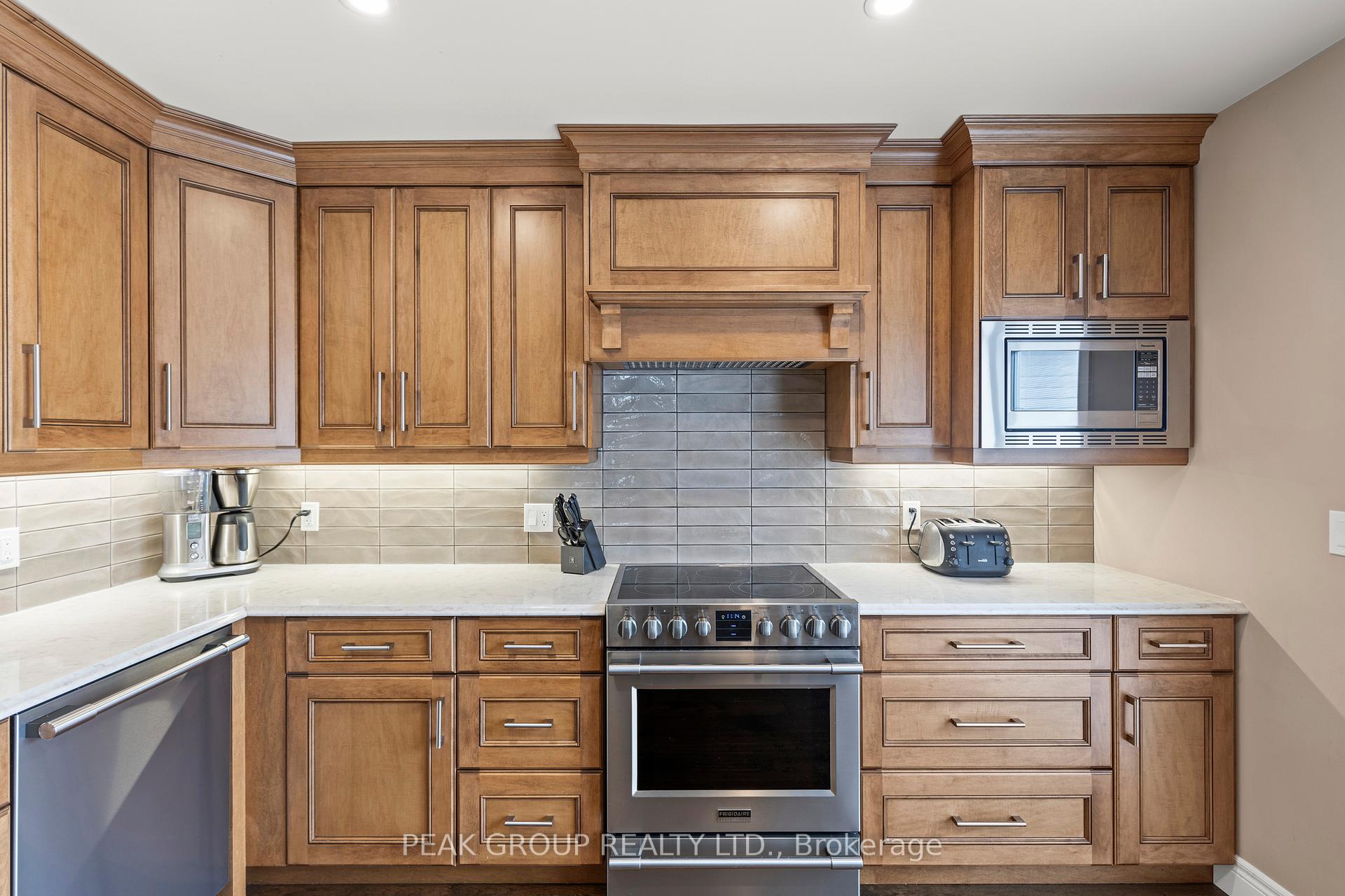 Photo 14 of 4C Wood Street, St. Catharines, Fairview — HOMEH