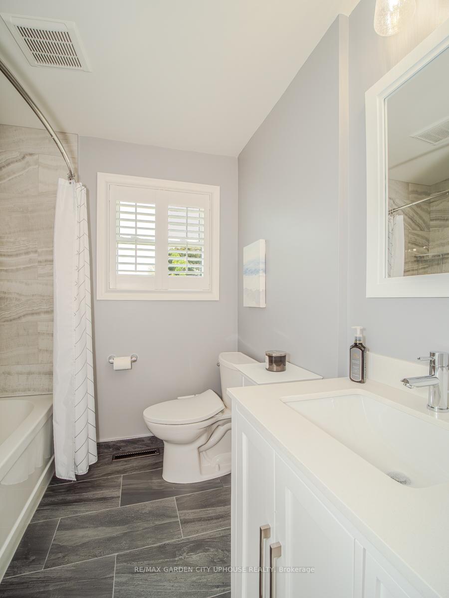 Photo 8 of 67 Dunkeld Avenue, St. Catharines, Carlton/Bunting — HOMEH