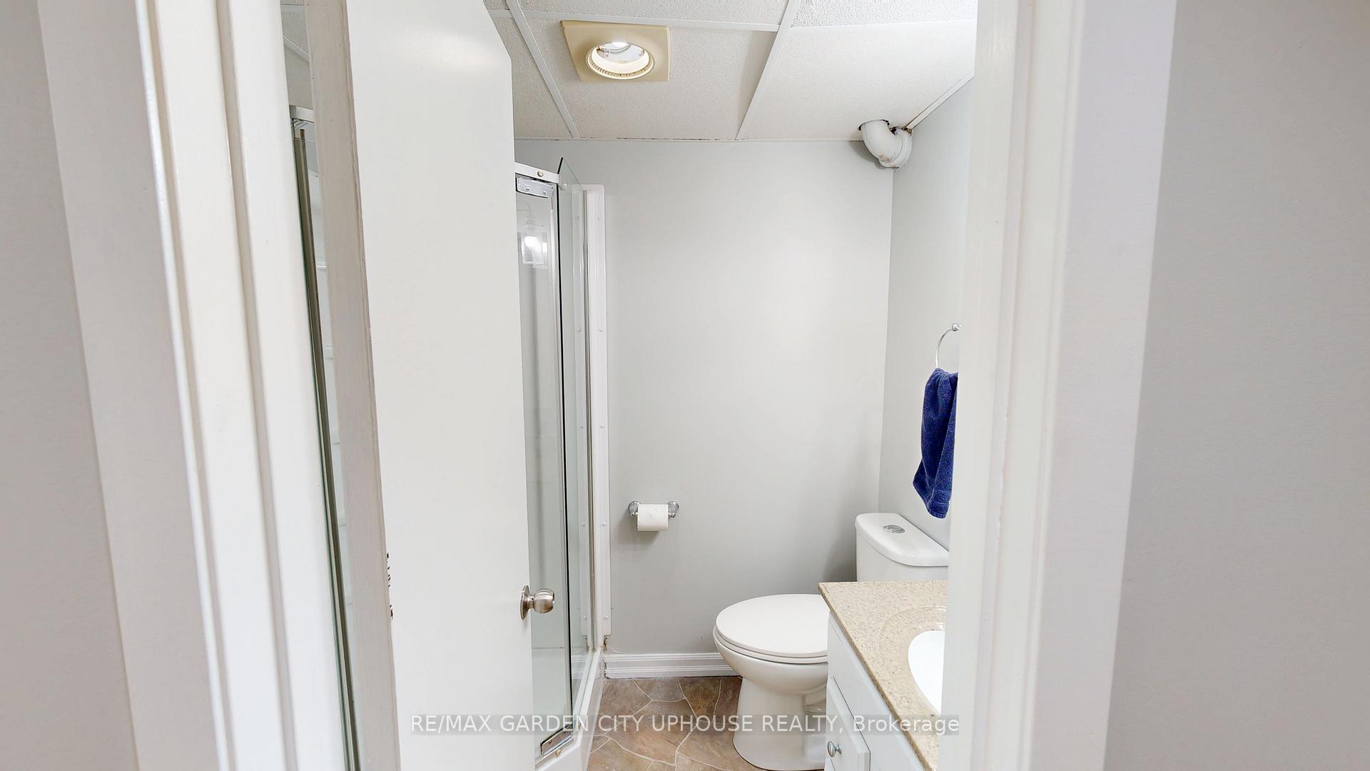Photo 12 of 67 Dunkeld Avenue, St. Catharines, Carlton/Bunting — HOMEH