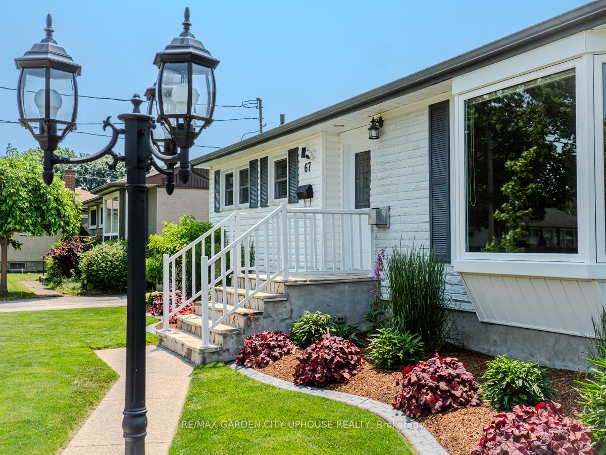 Photo 13 of 67 Dunkeld Avenue, St. Catharines, Carlton/Bunting — HOMEH