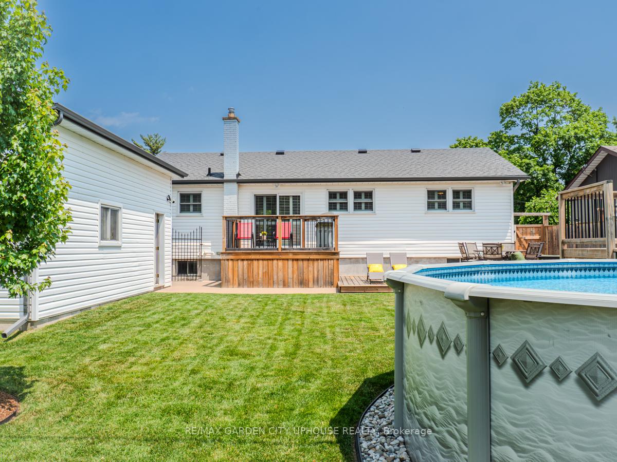 Photo 15 of 67 Dunkeld Avenue, St. Catharines, Carlton/Bunting — HOMEH