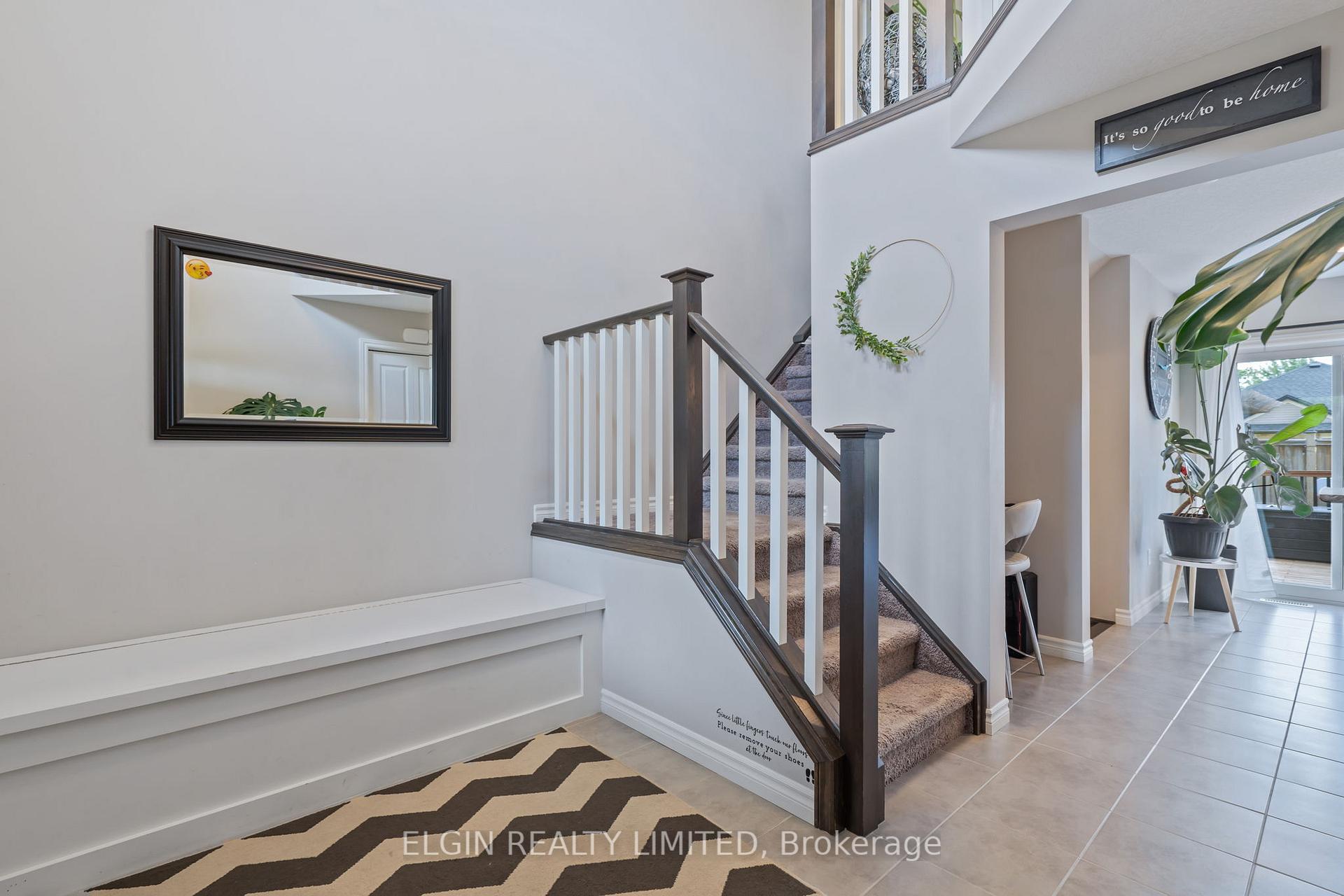 Photo 5 of 106 Westlake Drive, St. Thomas — HOMEH