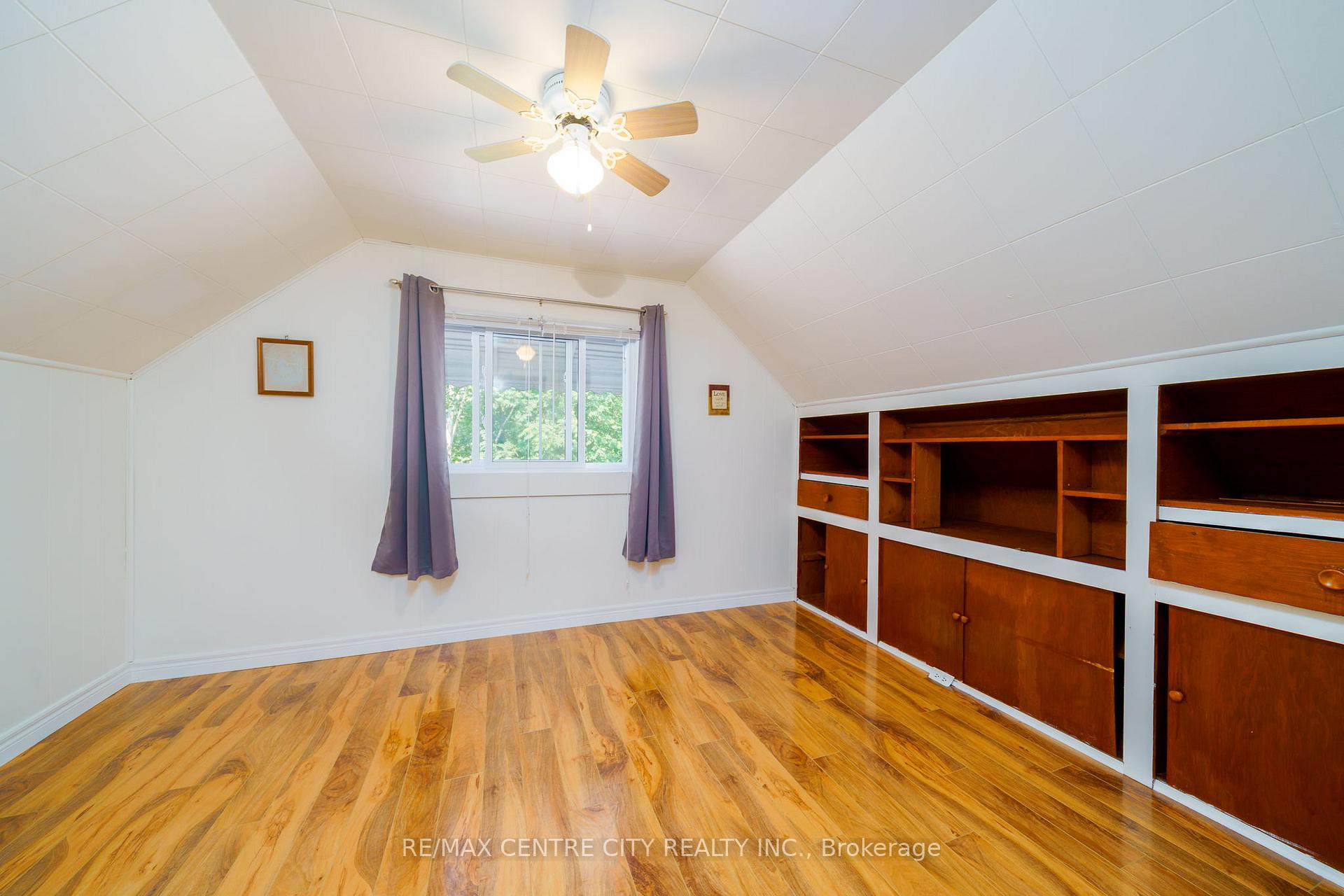 Photo 14 of 10 Parkside Drive, St. Thomas — HOMEH