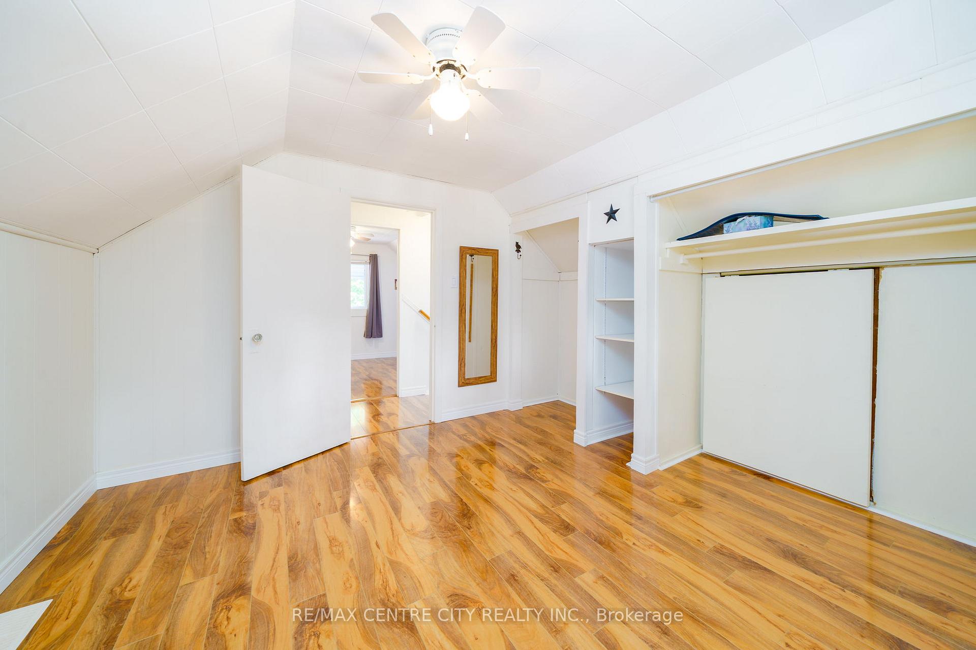 Photo 16 of 10 Parkside Drive, St. Thomas — HOMEH