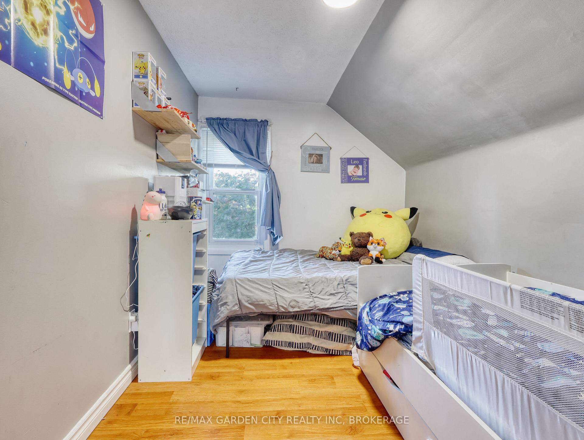 Photo 20 of 3 Bessey Street, St. Catharines, Burleigh Hill — HOMEH