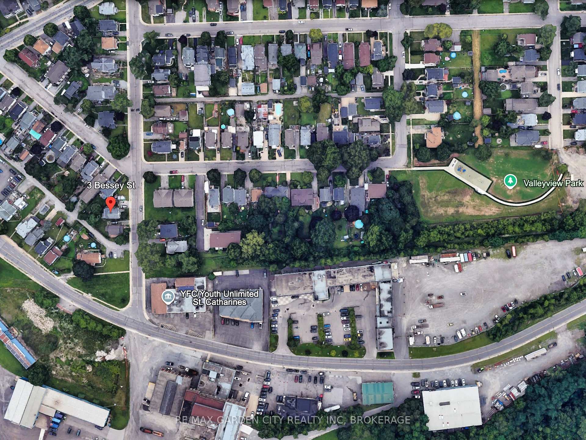 Photo 23 of 3 Bessey Street, St. Catharines, Burleigh Hill — HOMEH