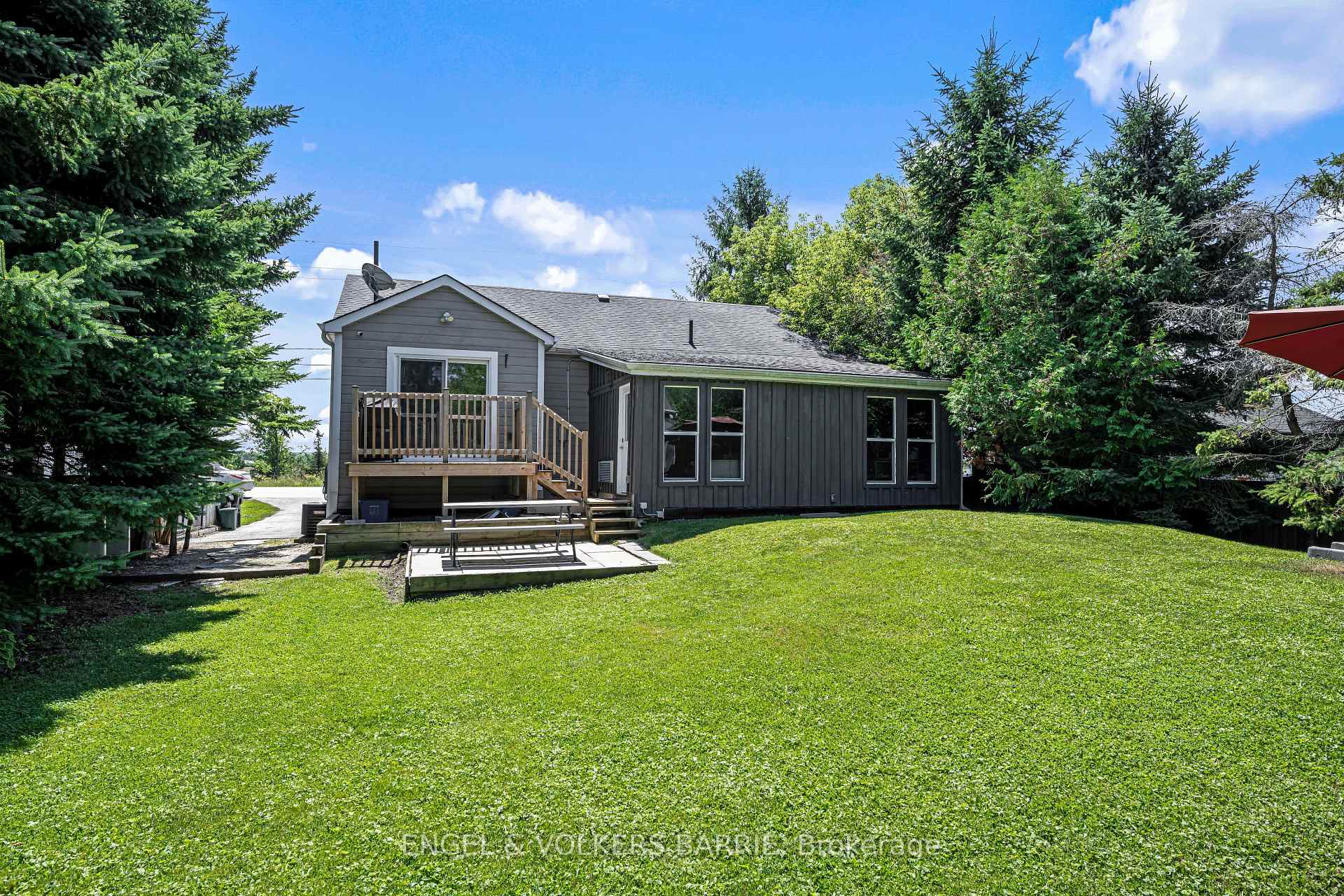 Photo 4 of 4880 County Road 90, Springwater, Rural Springwater — HOMEH