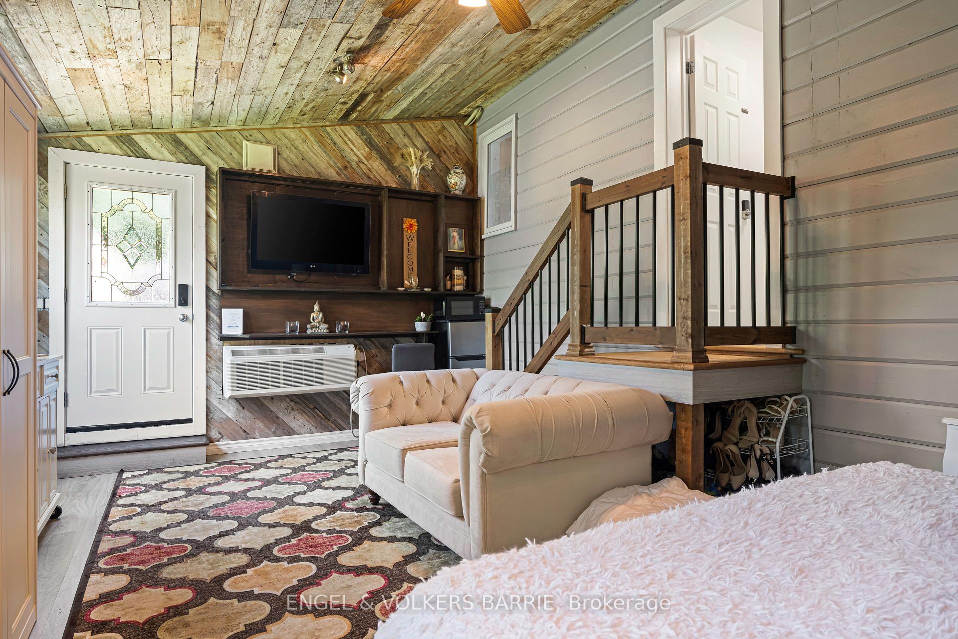 Photo 11 of 4880 County Road 90, Springwater, Rural Springwater — HOMEH