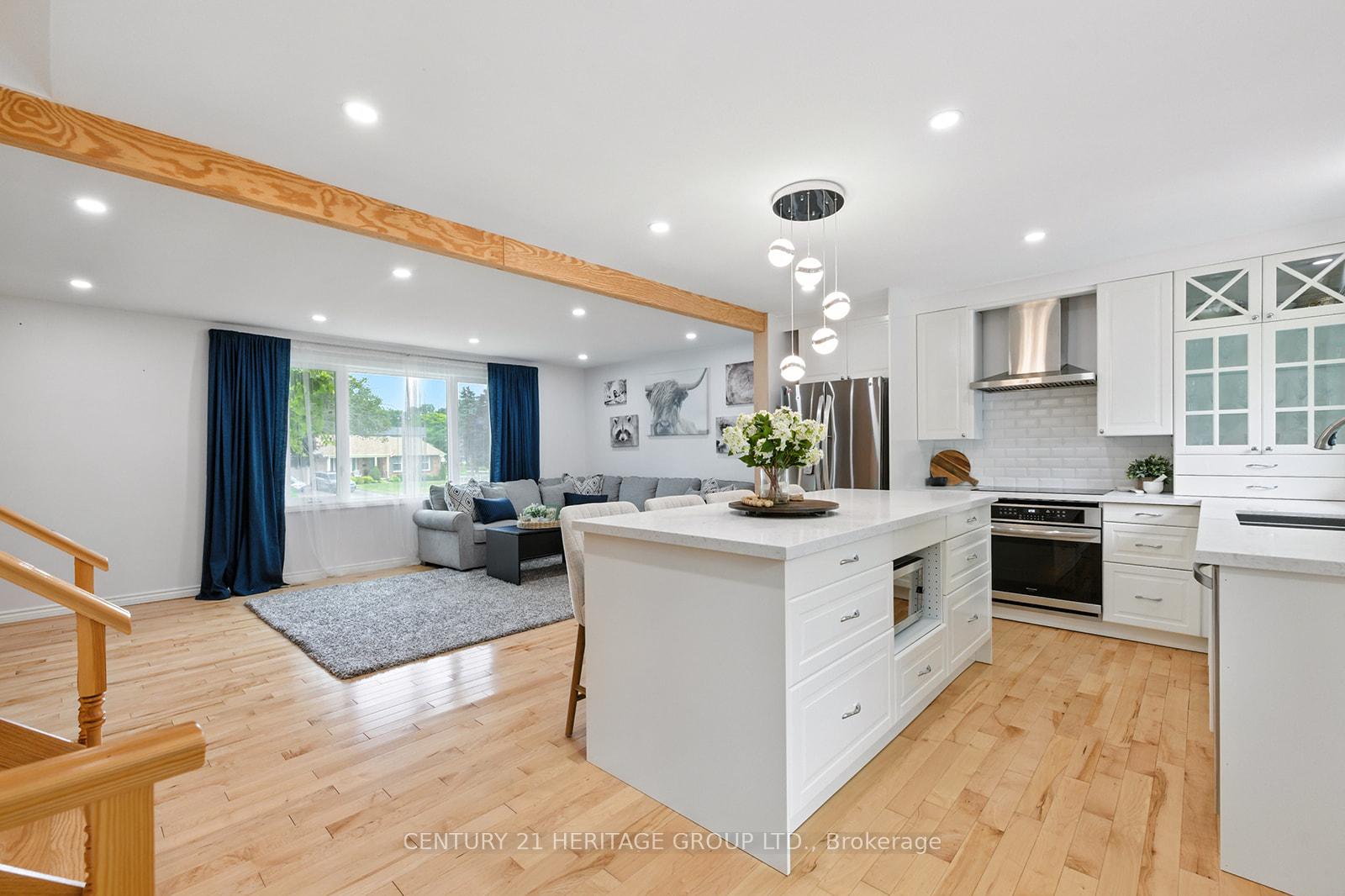 Photo 9 of 6 Pinehurst Place, St. Thomas — HOMEH