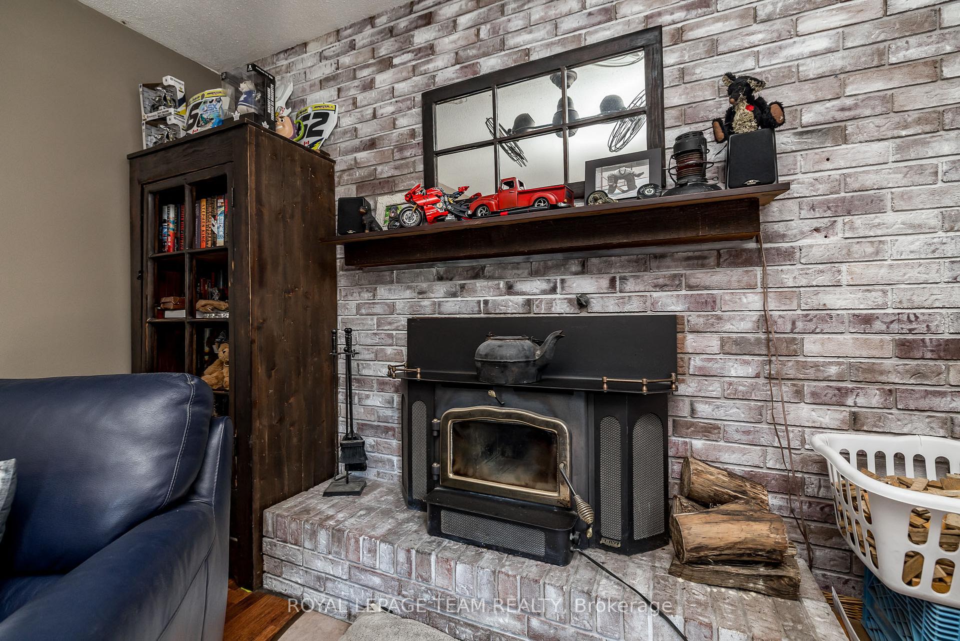 Photo 18 of 23 Butterfield Road, Ottawa, Munster — HOMEH