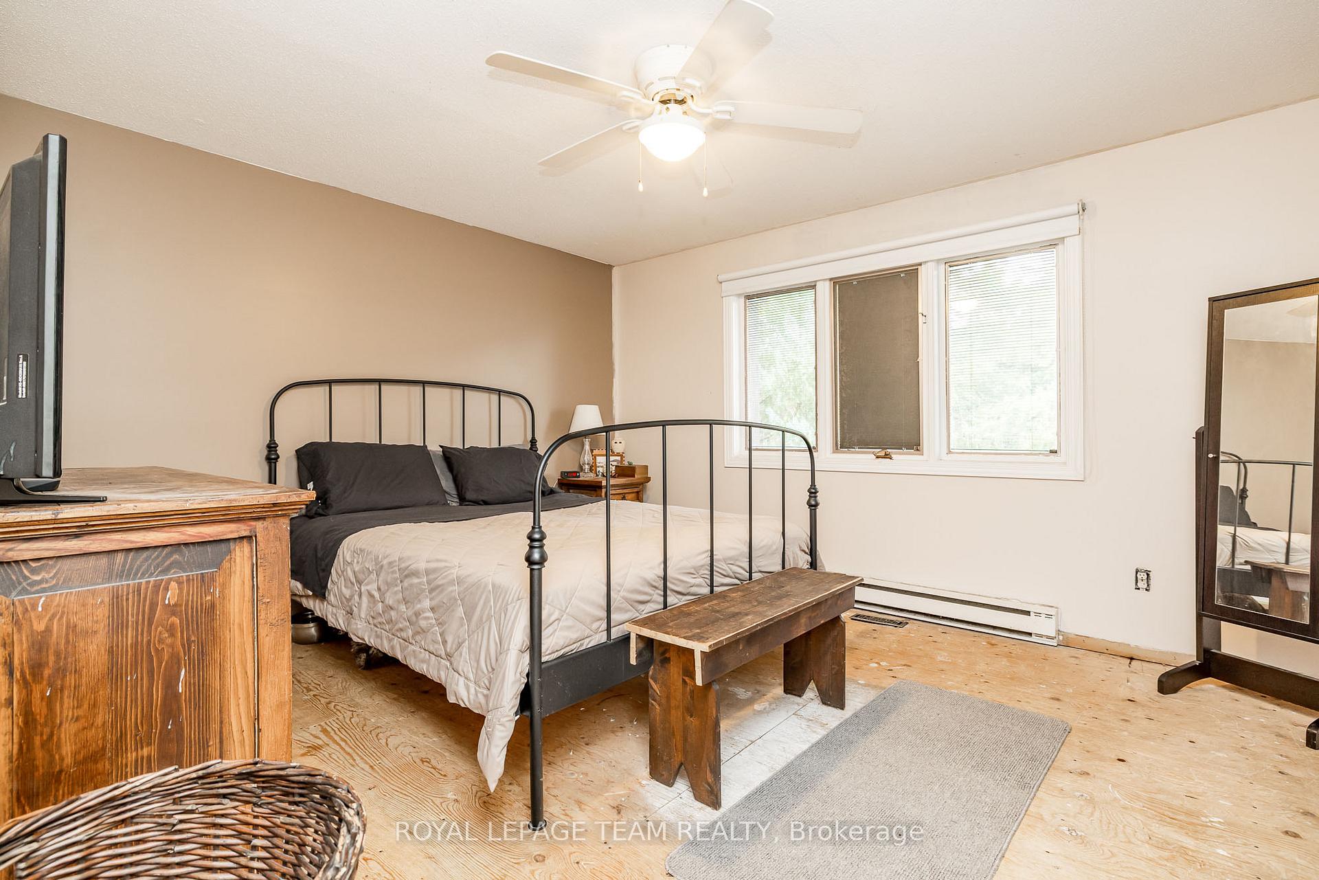 Photo 21 of 23 Butterfield Road, Ottawa, Munster — HOMEH