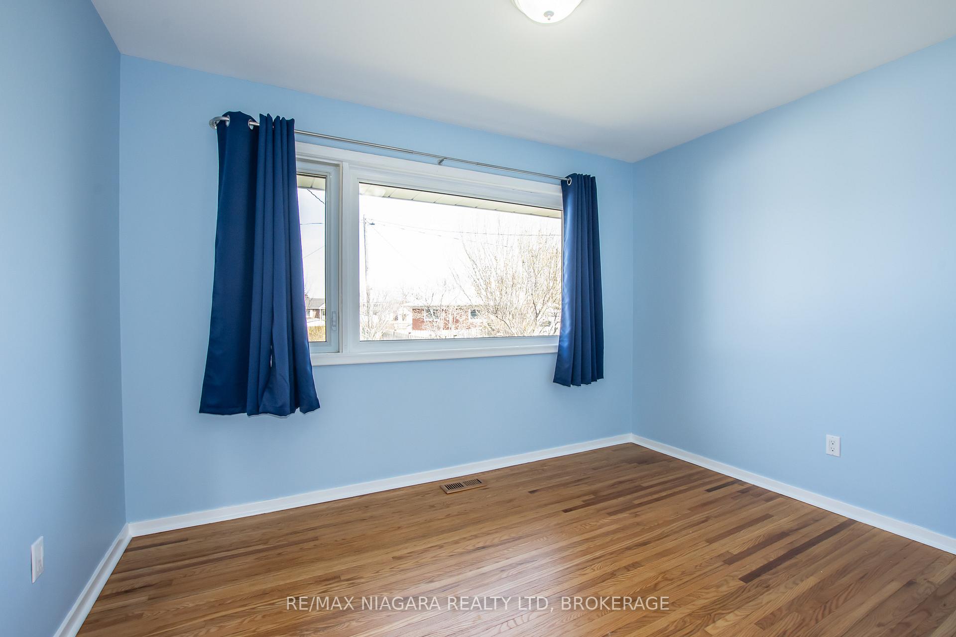 Photo 13 of 12 Milton Road, St. Catharines, E. Chester — HOMEH