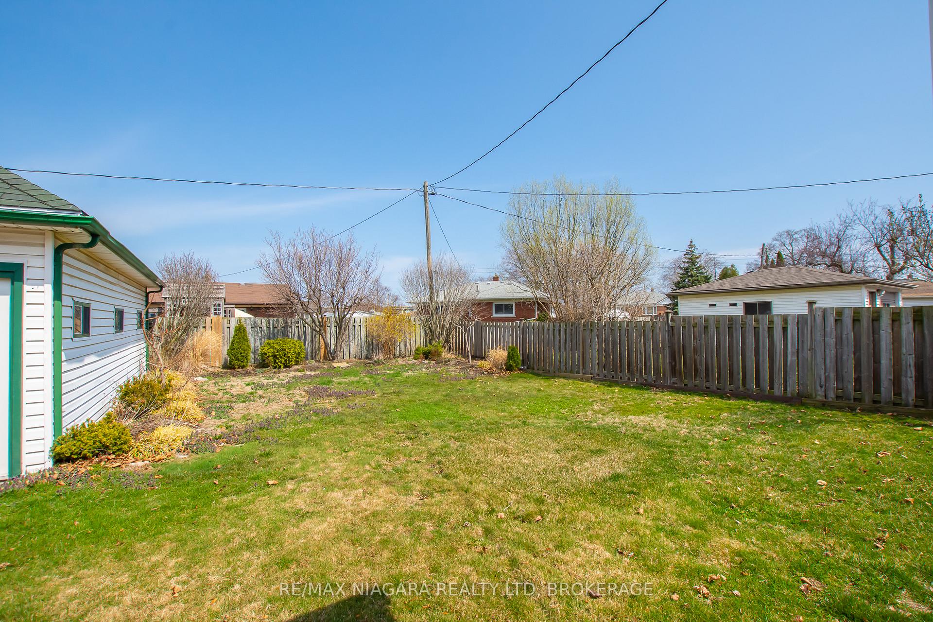 Photo 24 of 12 Milton Road, St. Catharines, E. Chester — HOMEH