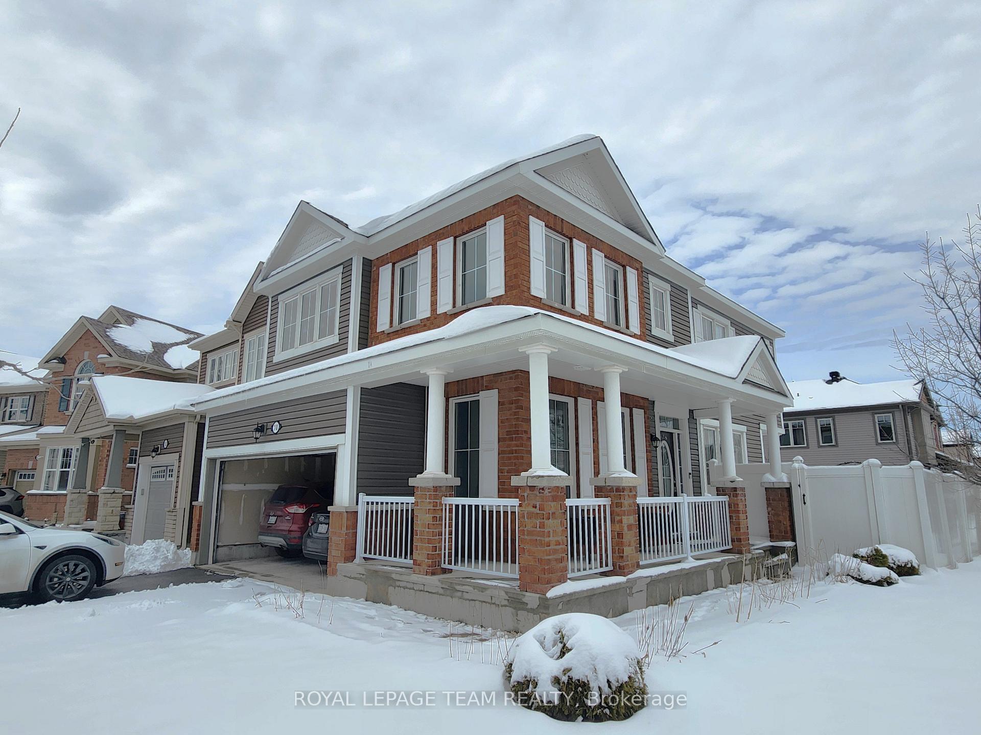 Photo 2 of 10 Sweetbay Circle, Ottawa, Stittsville (North) — HOMEH