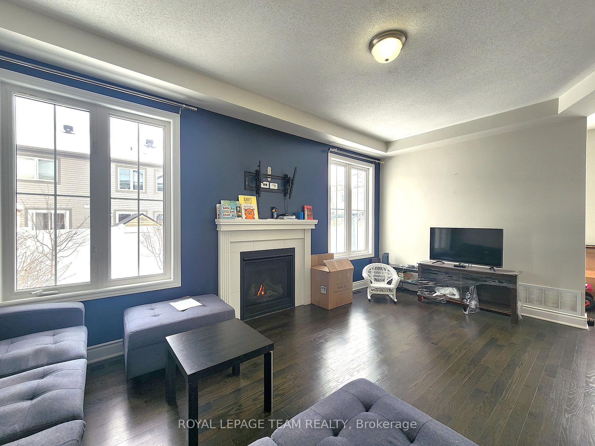 Photo 9 of 10 Sweetbay Circle, Ottawa, Stittsville (North) — HOMEH