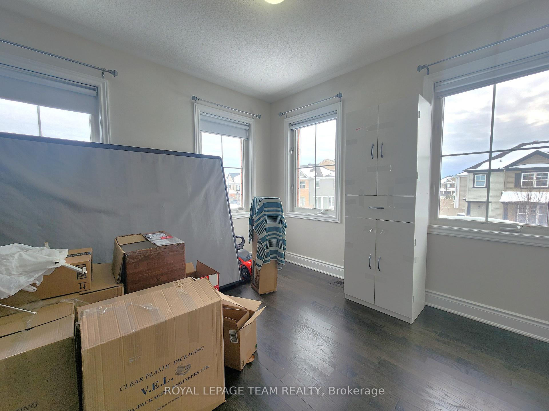 Photo 22 of 10 Sweetbay Circle, Ottawa, Stittsville (North) — HOMEH