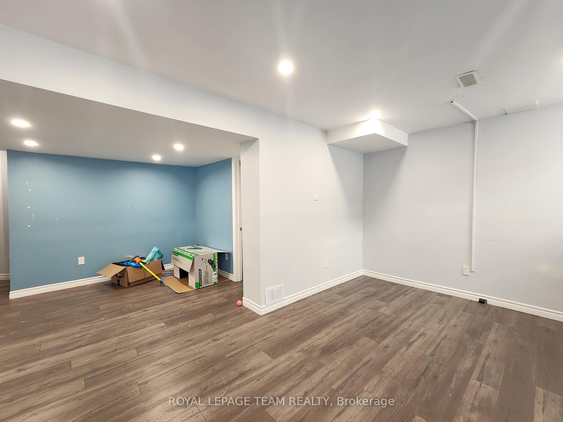 Photo 27 of 10 Sweetbay Circle, Ottawa, Stittsville (North) — HOMEH
