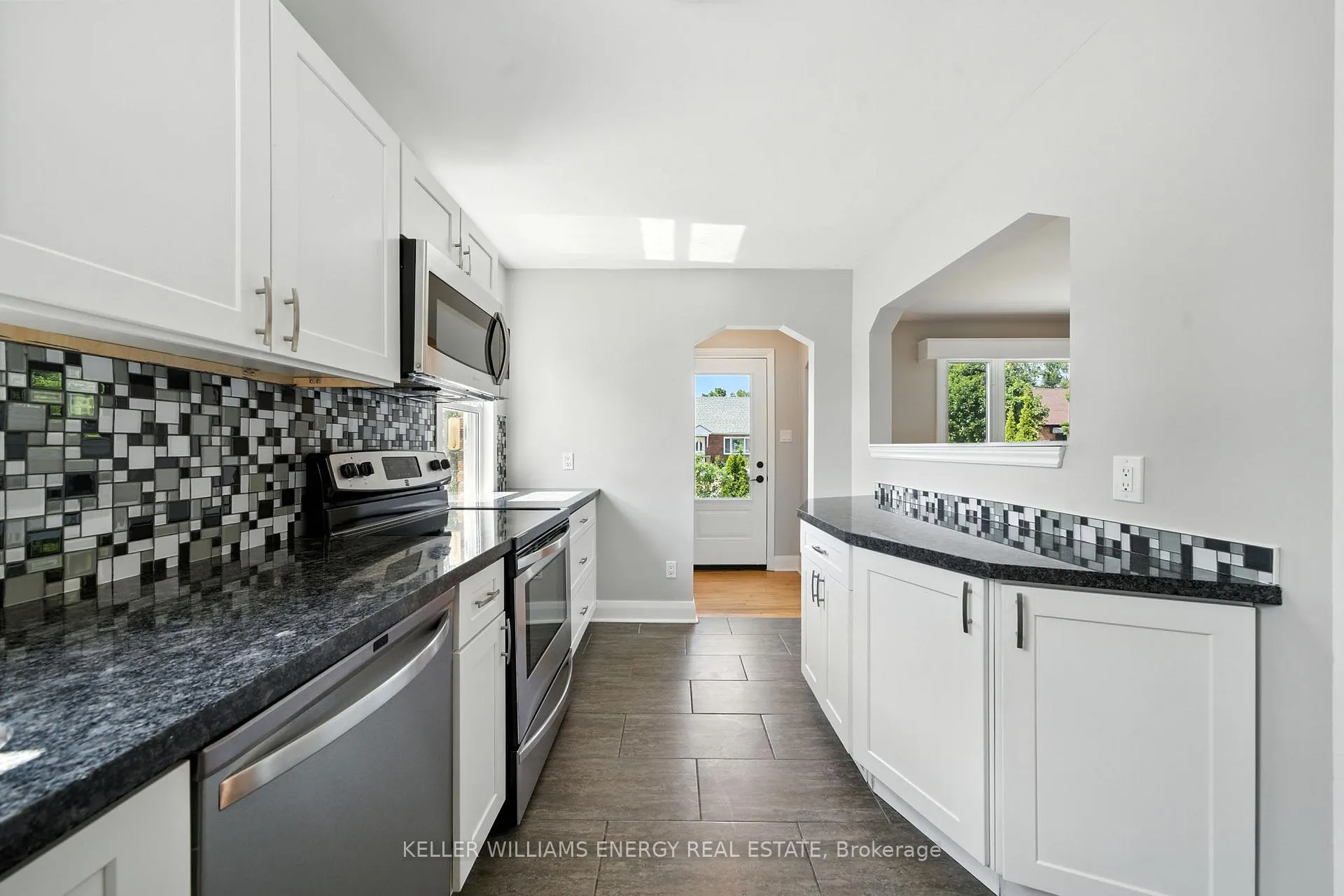 Photo 6 of 738 Snelgrove Road, Peterborough, Ashburnham Ward 4 — HOMEH