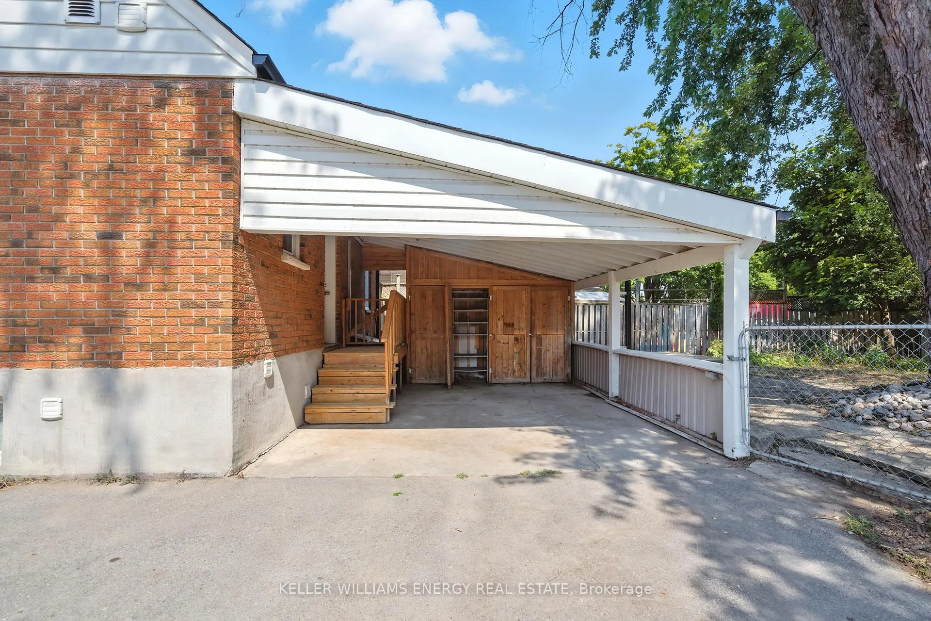 Photo 18 of 738 Snelgrove Road, Peterborough, Ashburnham Ward 4 — HOMEH