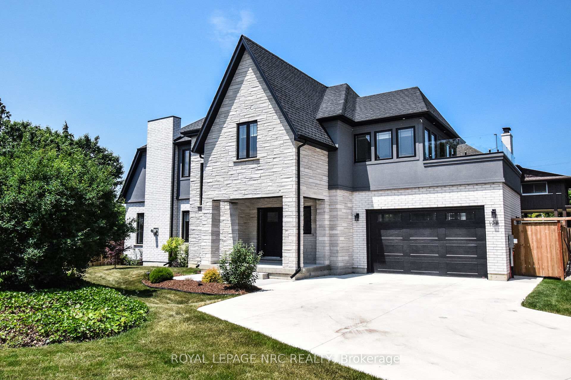 Photo 1 of 10B Port Royal Crescent, St. Catharines, Martindale Pond — HOMEH
